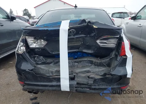 2013 Volkswagen Jetta Gli z USA, uszkodzony, nr VIN 3VW5A7AJ4DM272103